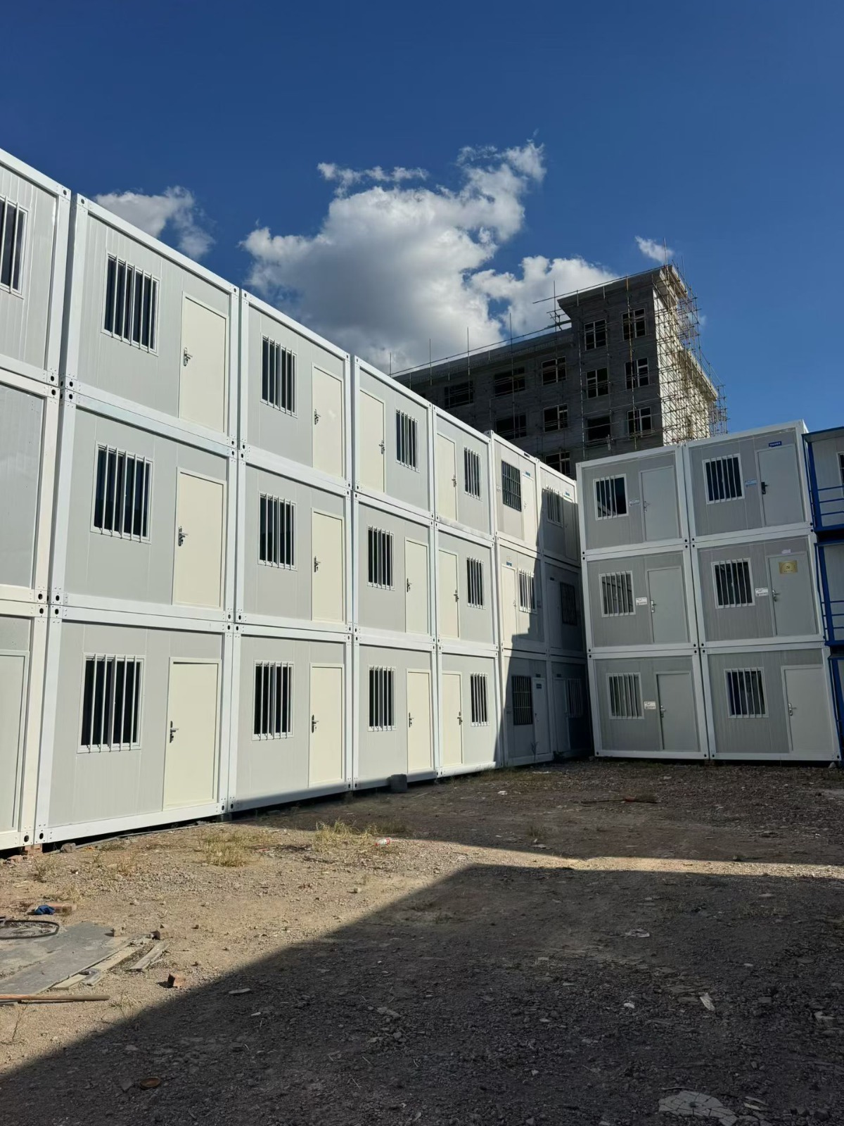 Stěnové panely kontejneru